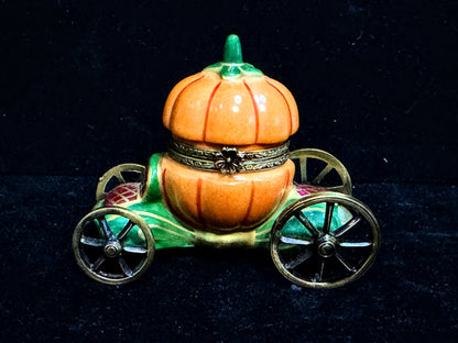 Limoges Peint Main Pumpkin Carriage Trinket Box Rollable A1102