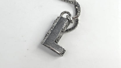 Vintage Gucci Sterling Silver Scroll Letter L Pendant Necklace 18.5" JR1746