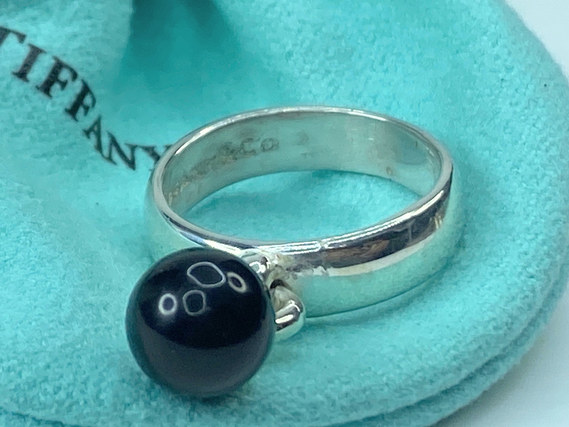 Tiffany Co. Vintage 5.0mm Onyx Charm hardware Ring Sterling Silver 5.6g s7 JR545