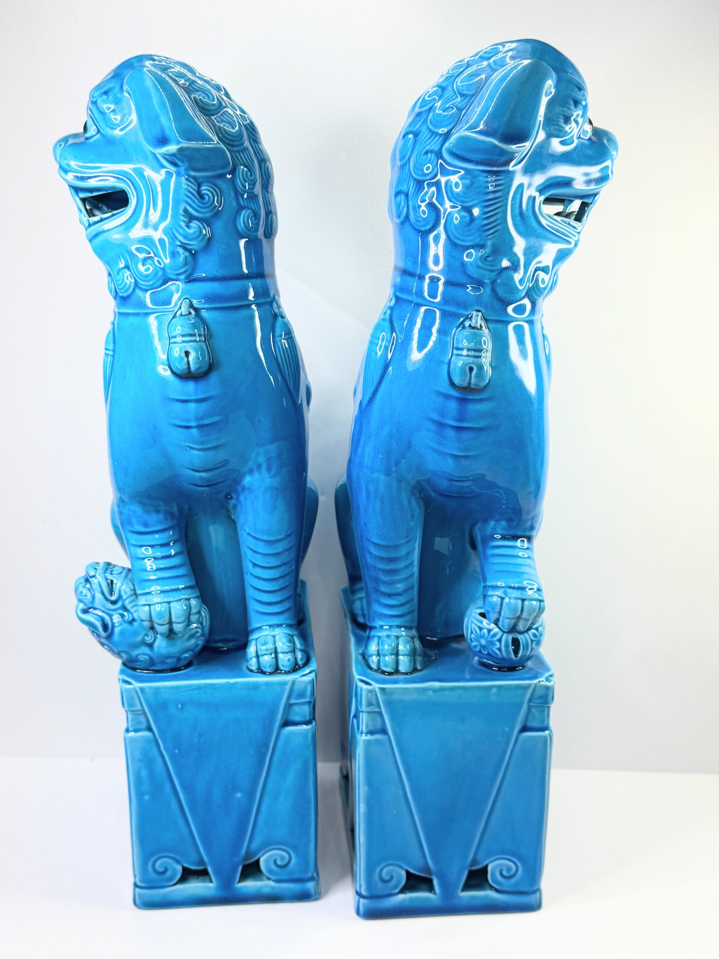 Vintage turquoise glazed porcelain Foo Dogs/imperial lions shi shi 14.5" A484