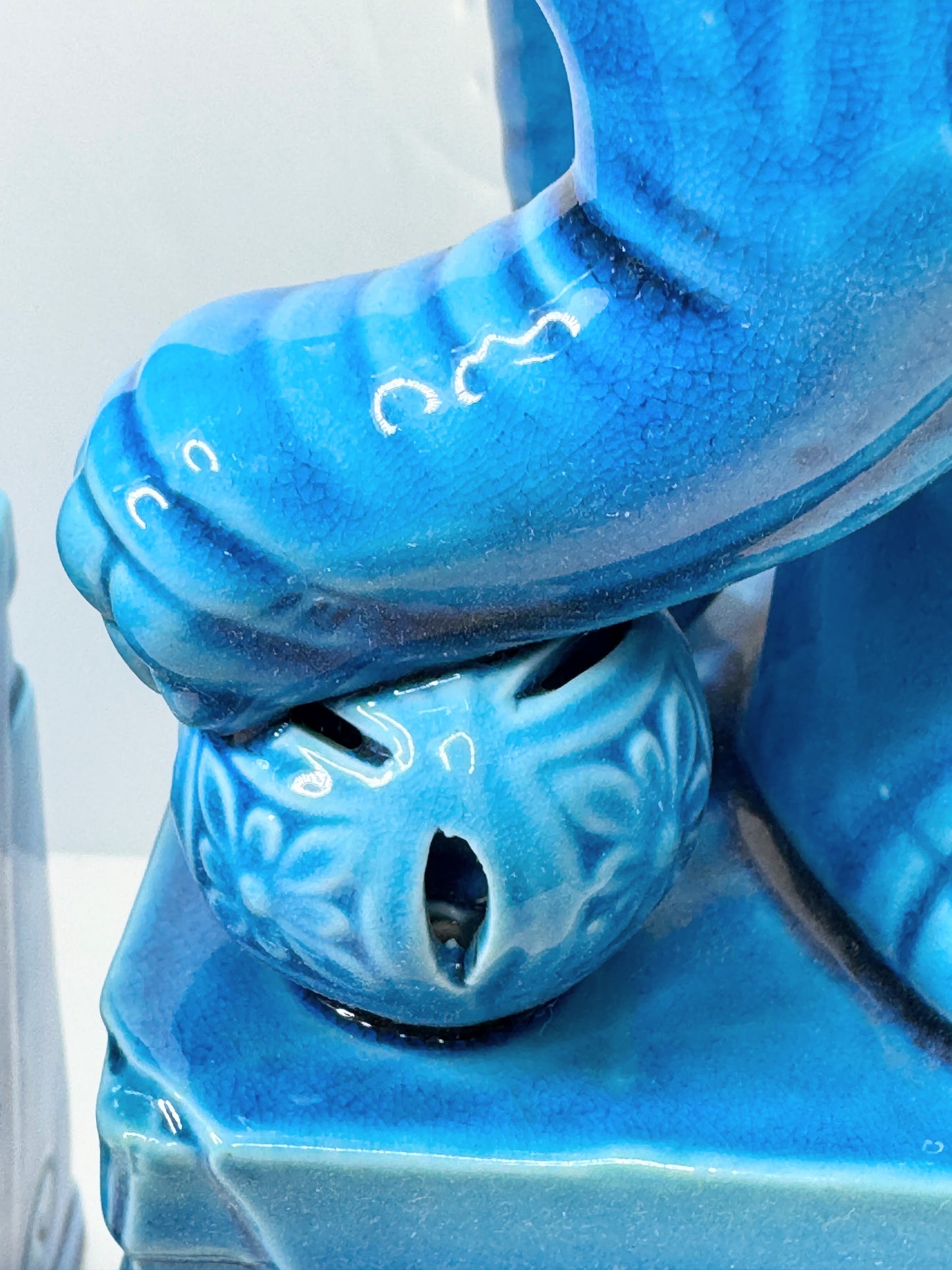 Vintage turquoise glazed porcelain Foo Dogs/imperial lions shi shi 14.5" A484