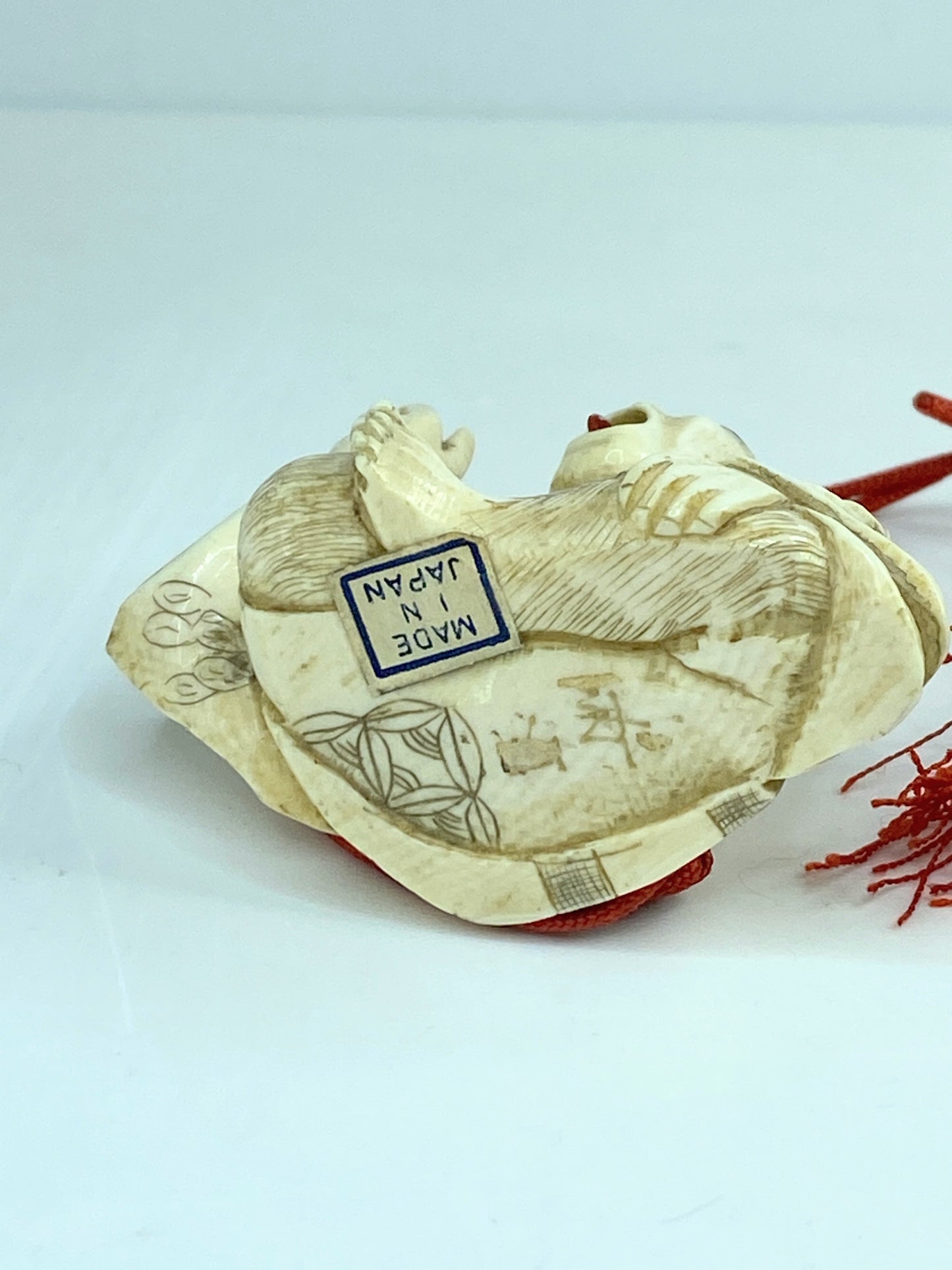 Japanese Netsuke Polychrome carved Sorcery Signed, retractable tongue A593