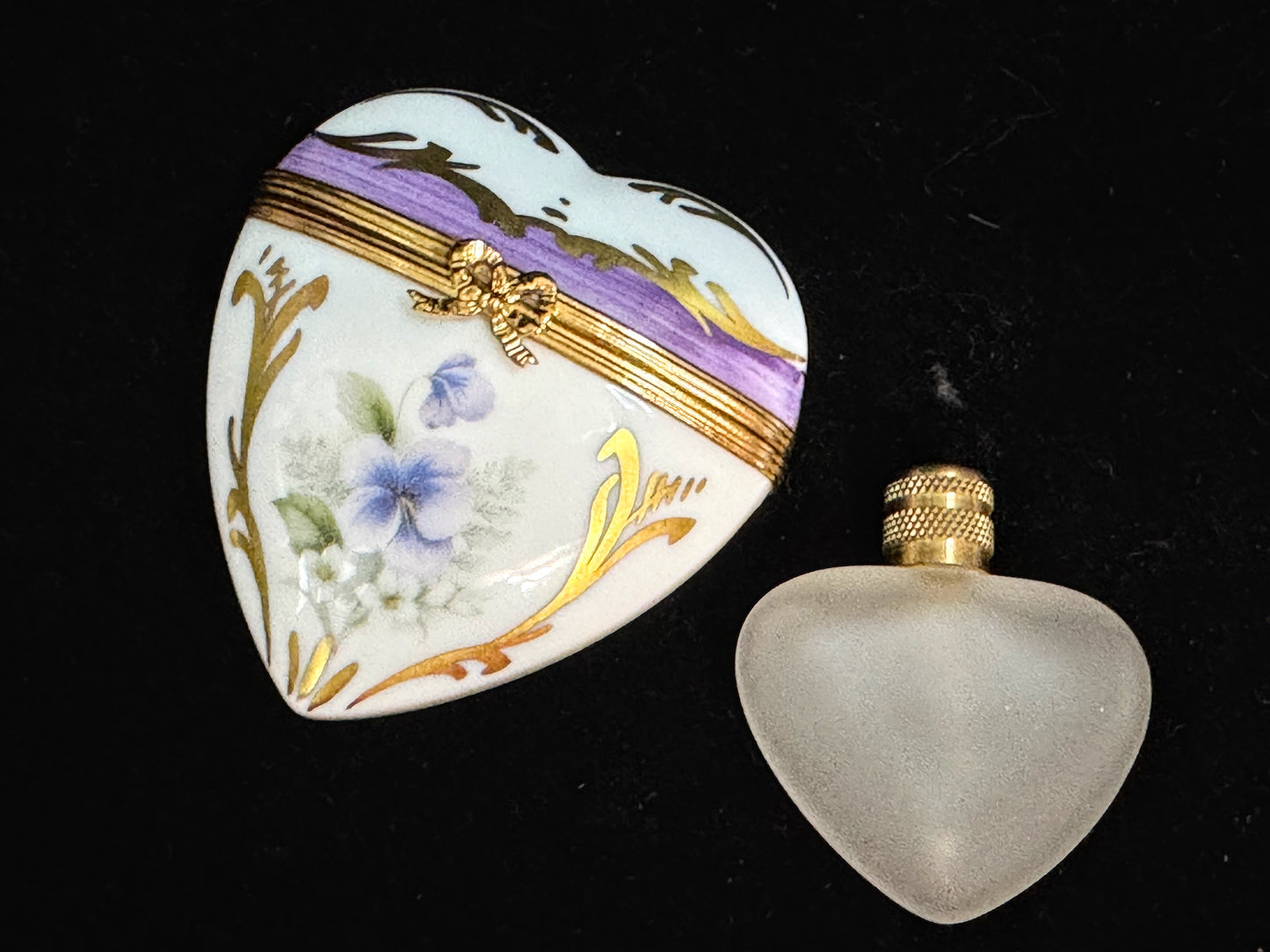 Vintage Limoges France Heart Shaped Perfume Bottle Trinket Box Porcelain A1107
