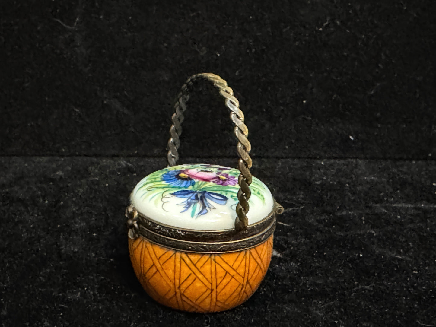 Limoges Peint Main Floral Basket Trinket Box with Handle A1108