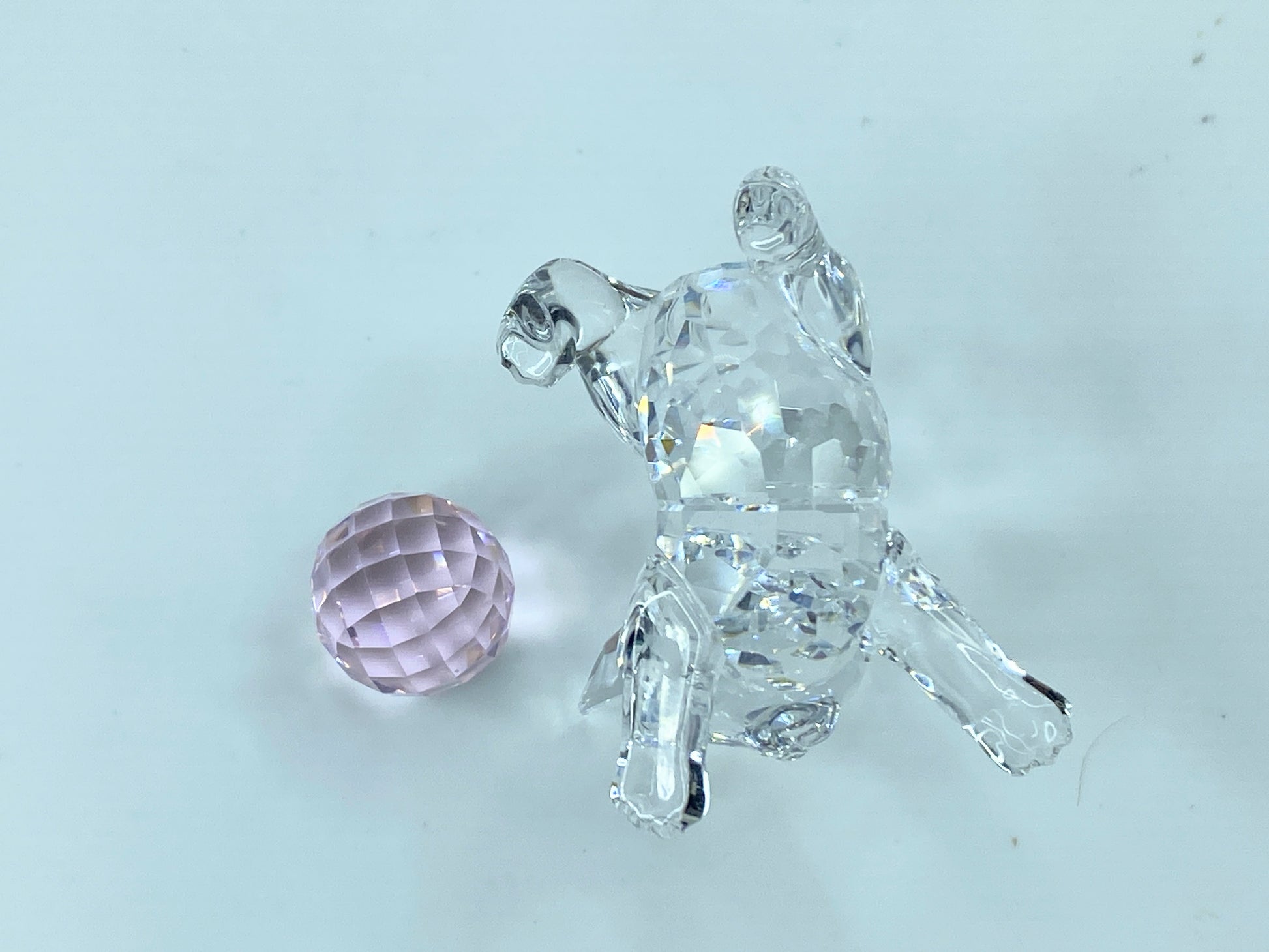 Swarovski Crystal: 631856 Kitten with Pink Ball COA display mirror SS51