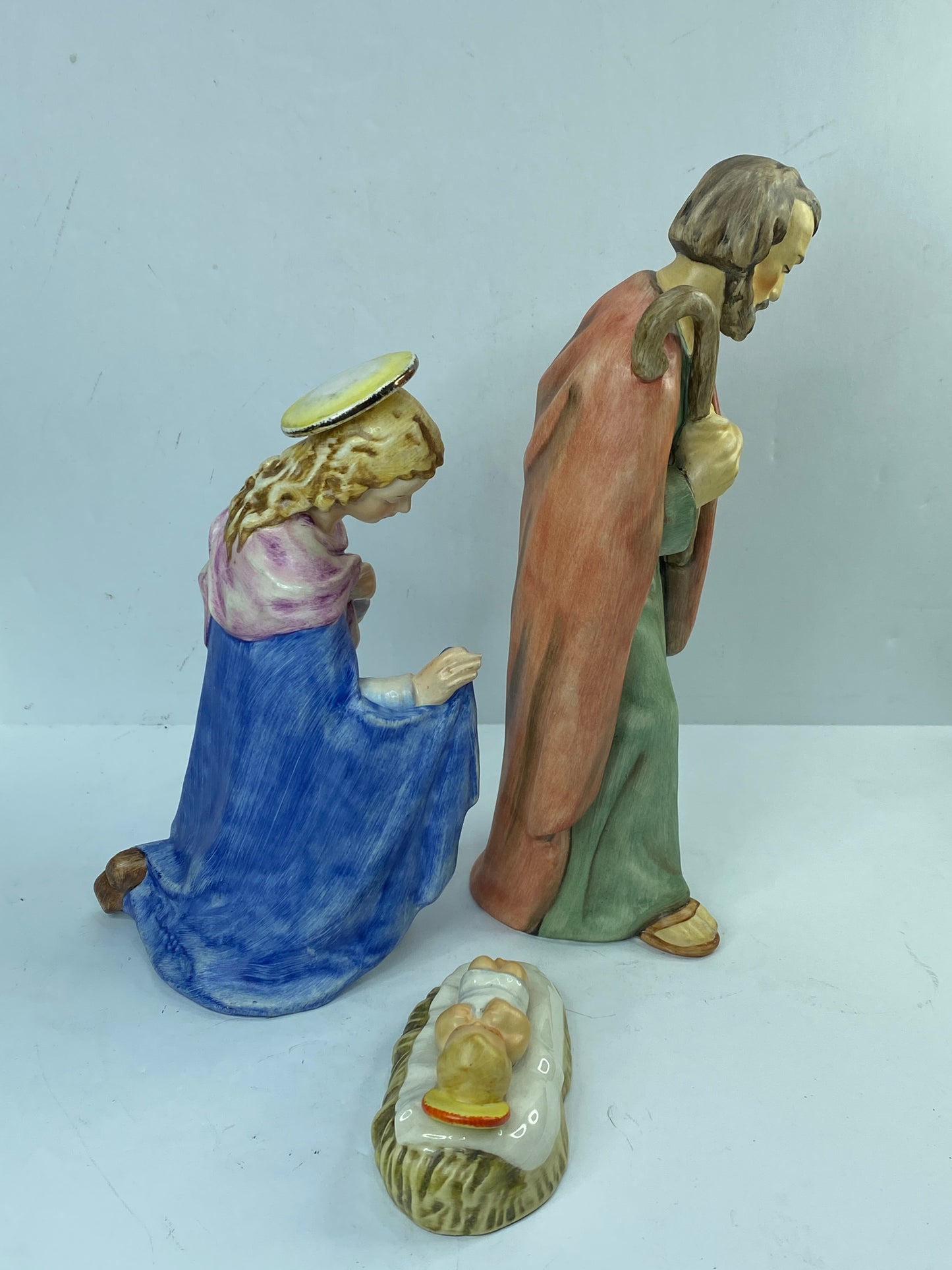 Hummel Figures Holy Family Nativity Set to Celebrate the Holidays set of 3 A622