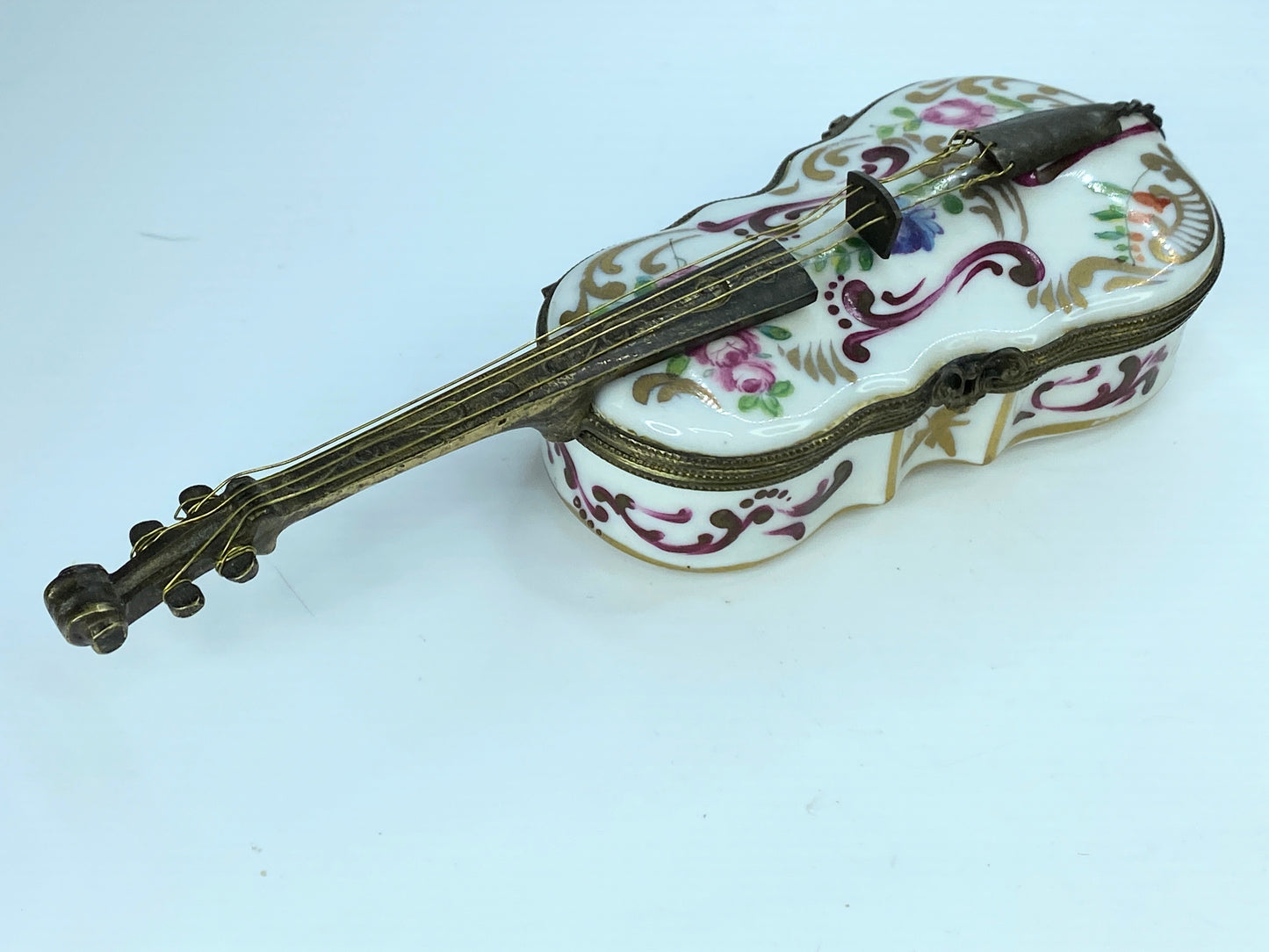 French Early 20th Century Violin Shape Pill/Trinket Box A87