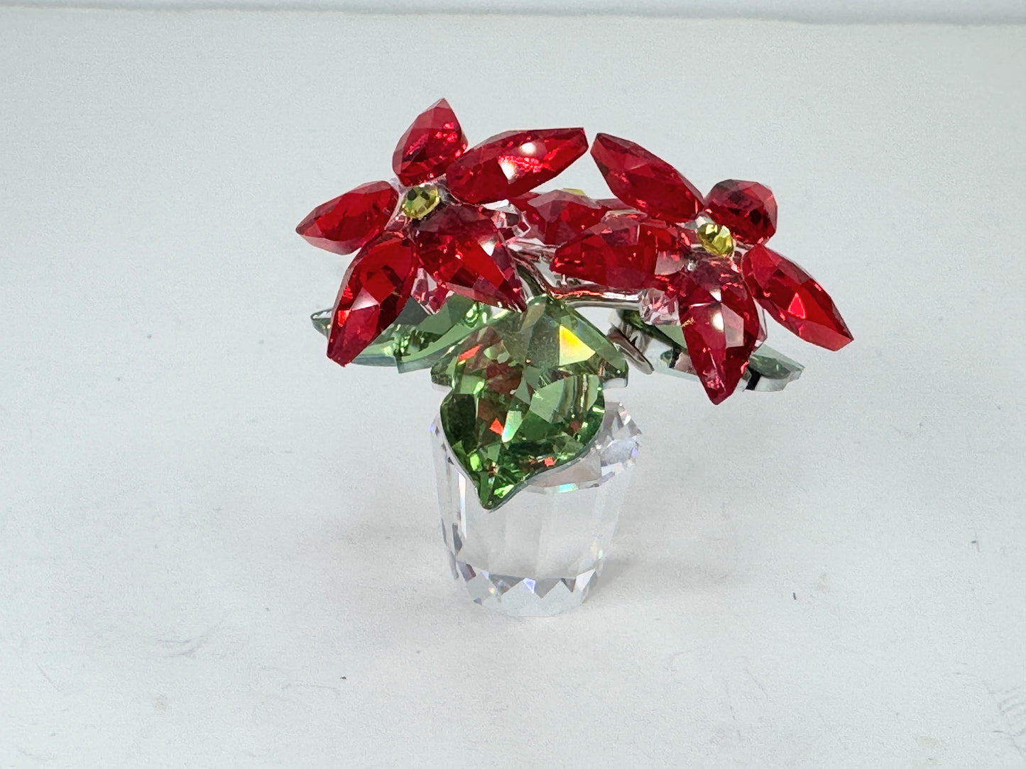Swarovski Joyful Poinsettia Large Crystal Figurine #5538626 S234