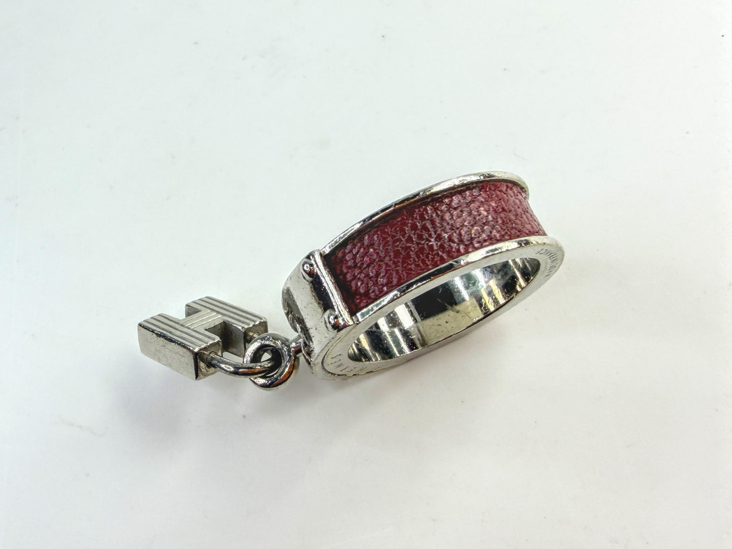 Vintage Hermès Burgundy Leather H Lock Scarf Ring w/box GS829