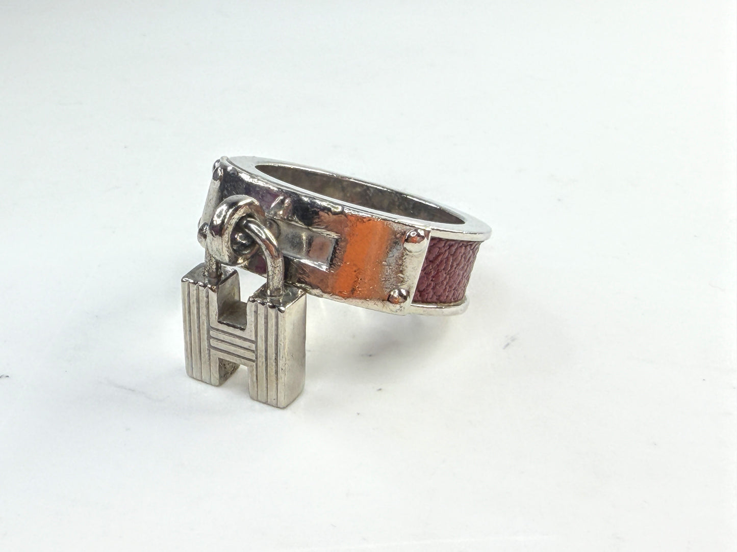 Vintage Hermès Burgundy Leather H Lock Scarf Ring w/box GS829
