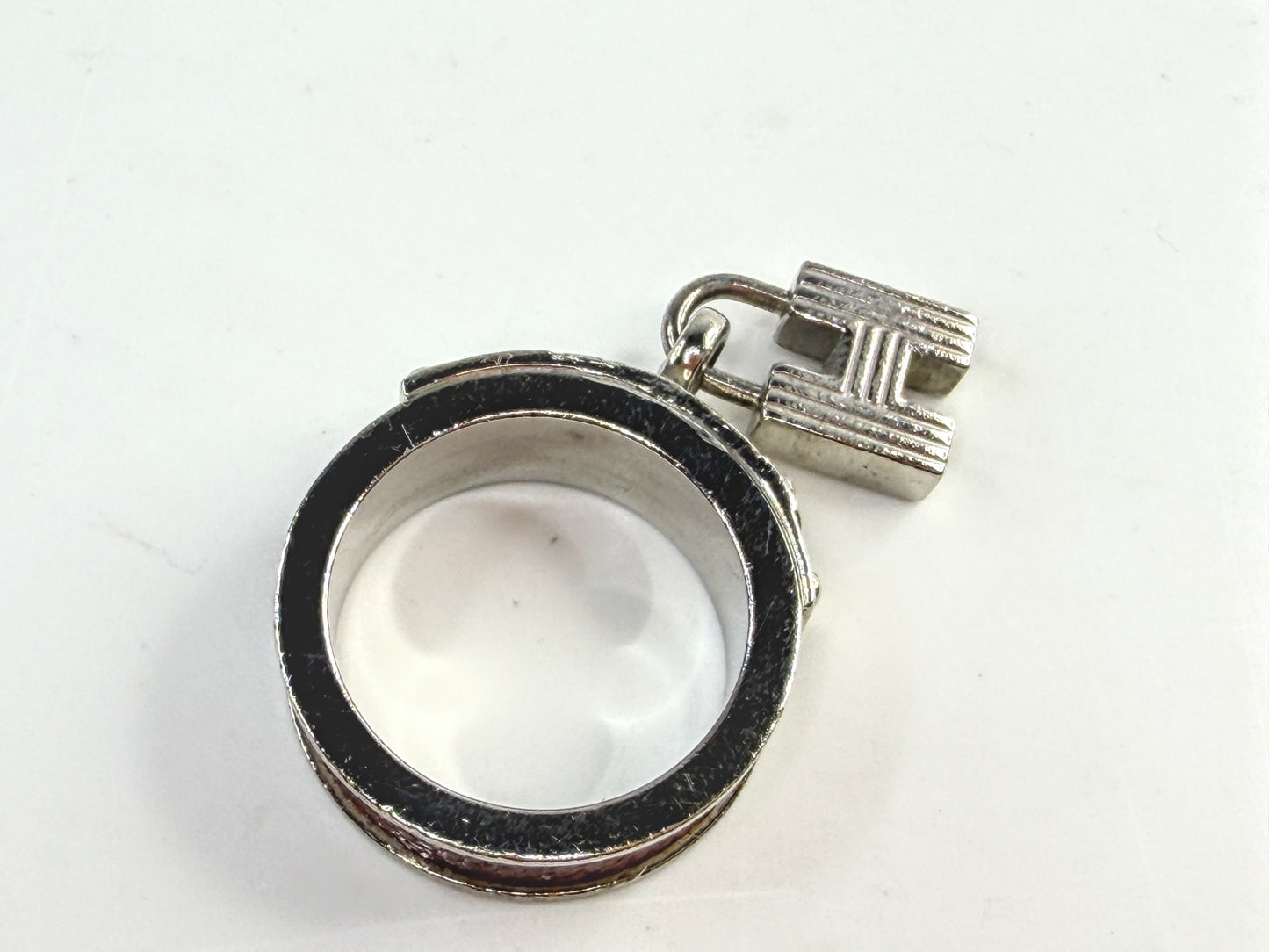 Vintage Hermès Burgundy Leather H Lock Scarf Ring w/box GS829