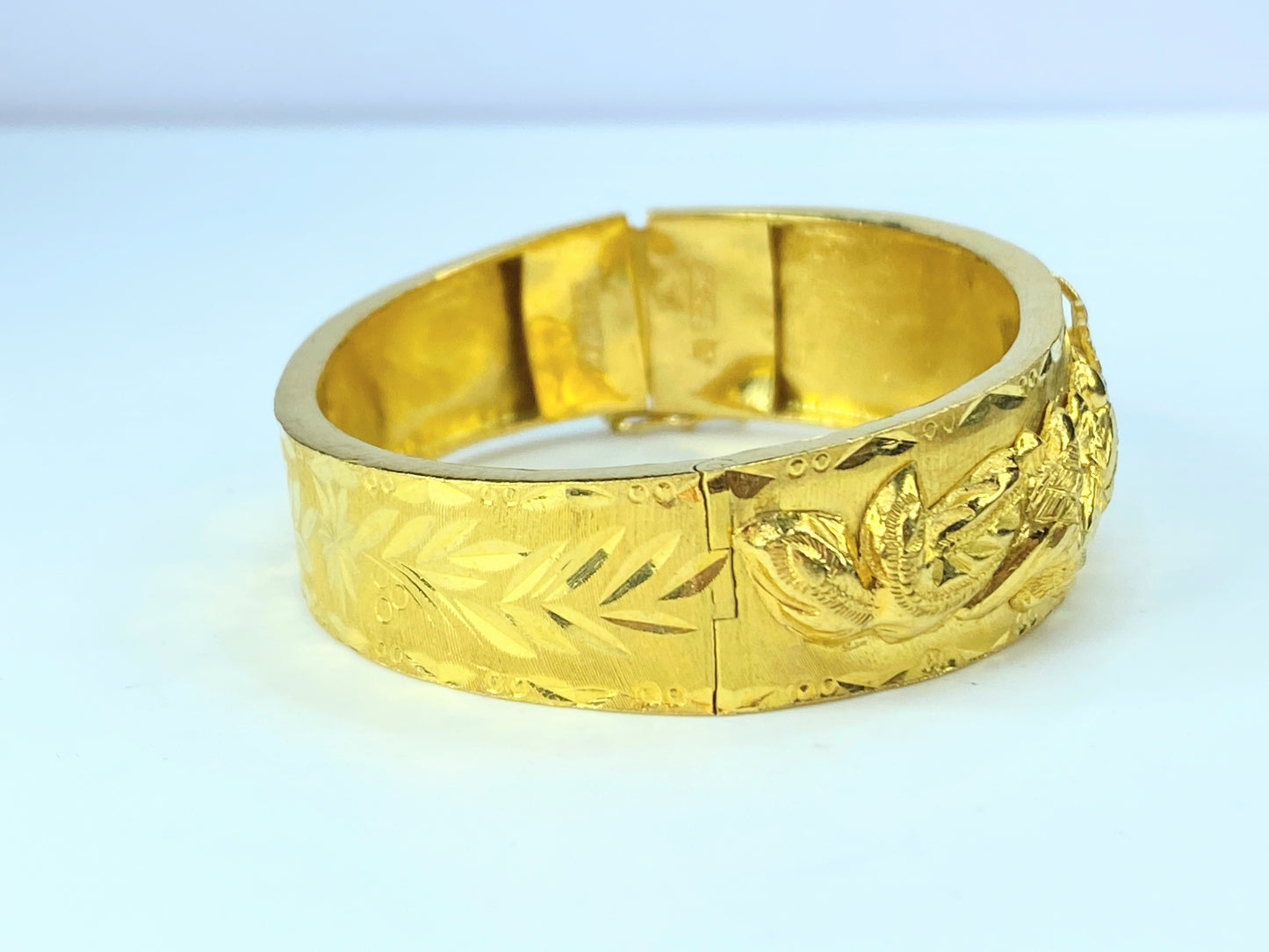 Chow Tai Fook 24k 999 Gold Phoenix Dragon Hinged Bangle Bracelet