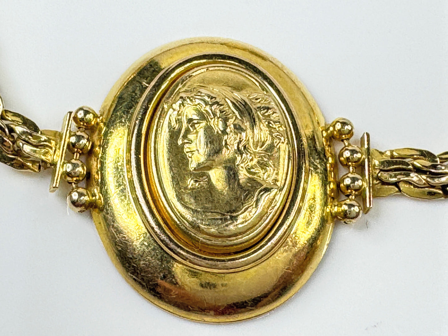 Vintage 14K Gold Italian Cameo Bracelet and matching Earring Set  15.8g JR1776
