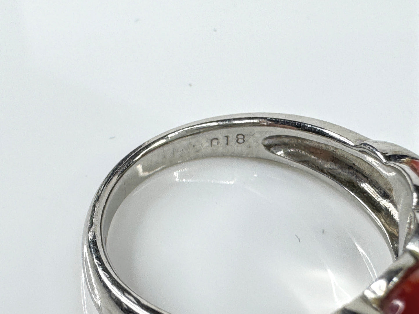Art Deco Platinum Natural Coral and Diamond Ring 9.1g size 8 JR1778