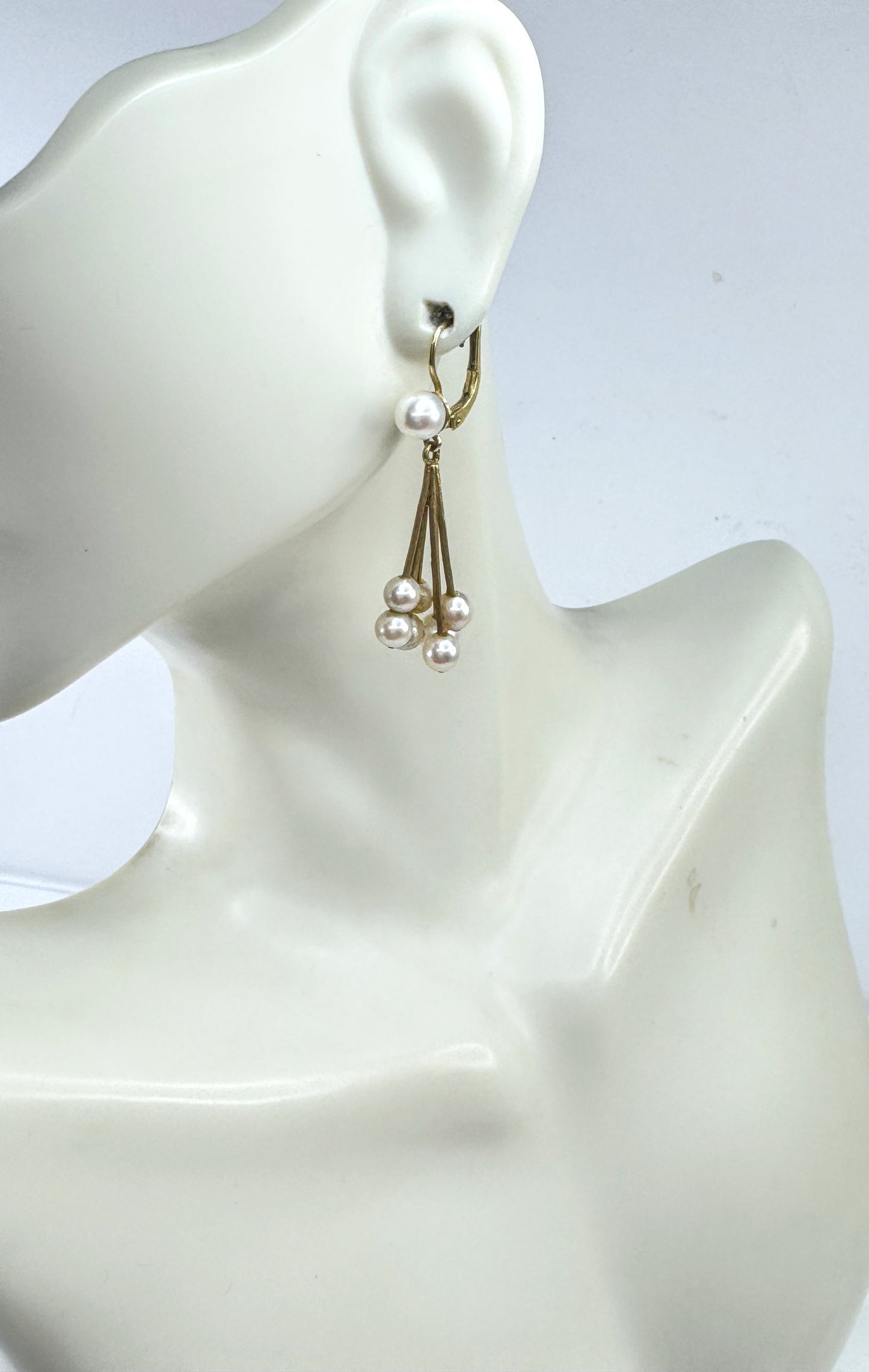 Vintage Pearl Fringe Leverback Earrings Gold Tone Dangle JR1780