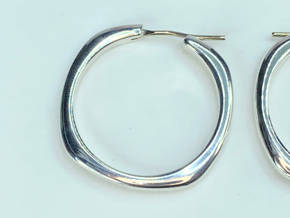 Tiffany & Co Sterling Silver Squared Cushion Hoop Earrings 11.0g 1 1/8" JR9823