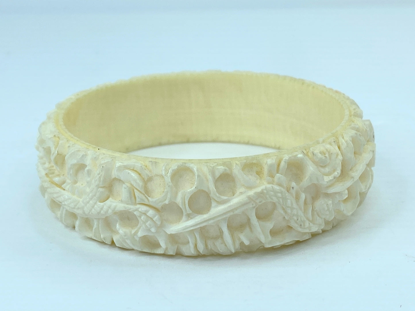 Intricate 20mm carved high relief dragon Resin/Bone bangle c 1880-1930 GS696