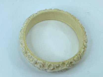 Intricate 20mm carved high relief dragon Resin/Bone bangle c 1880-1930 GS696