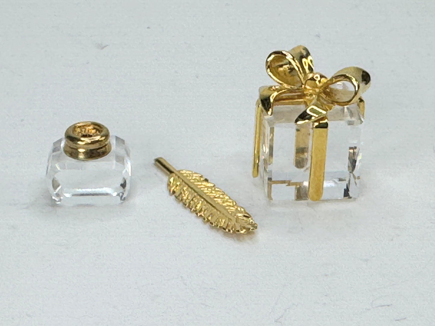 Swarovski Crystal Memories Inkwell/quill pen, Special treasure box S192