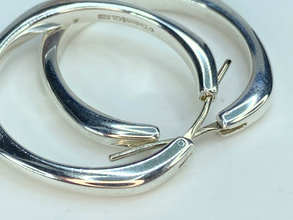 Tiffany & Co Sterling Silver Squared Cushion Hoop Earrings 11.0g 1 1/8" JR9823