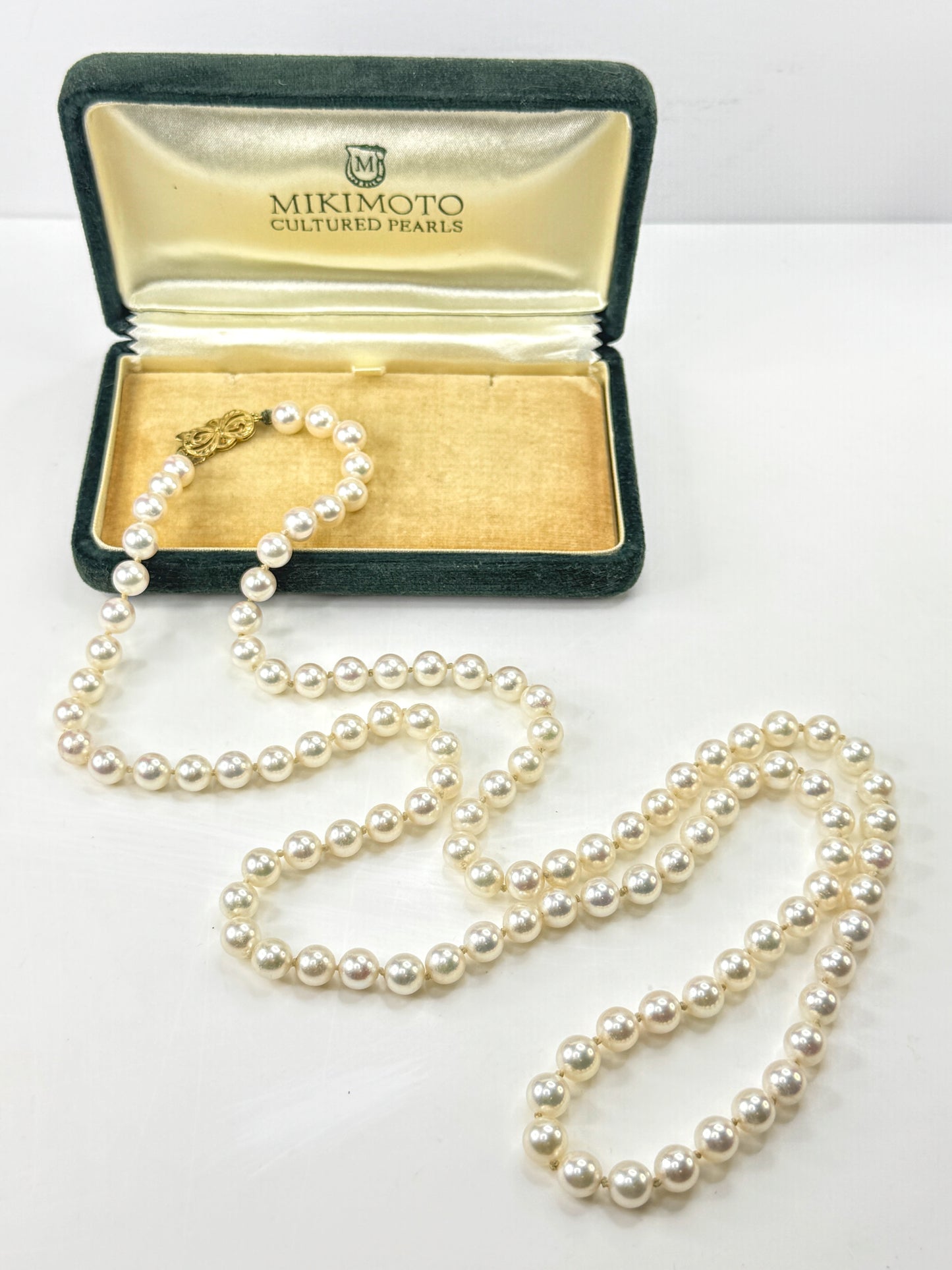 Vintage Mikimoto 36" Akoya Cultured Pearl Opera length Necklace Box 57.1g JR1784