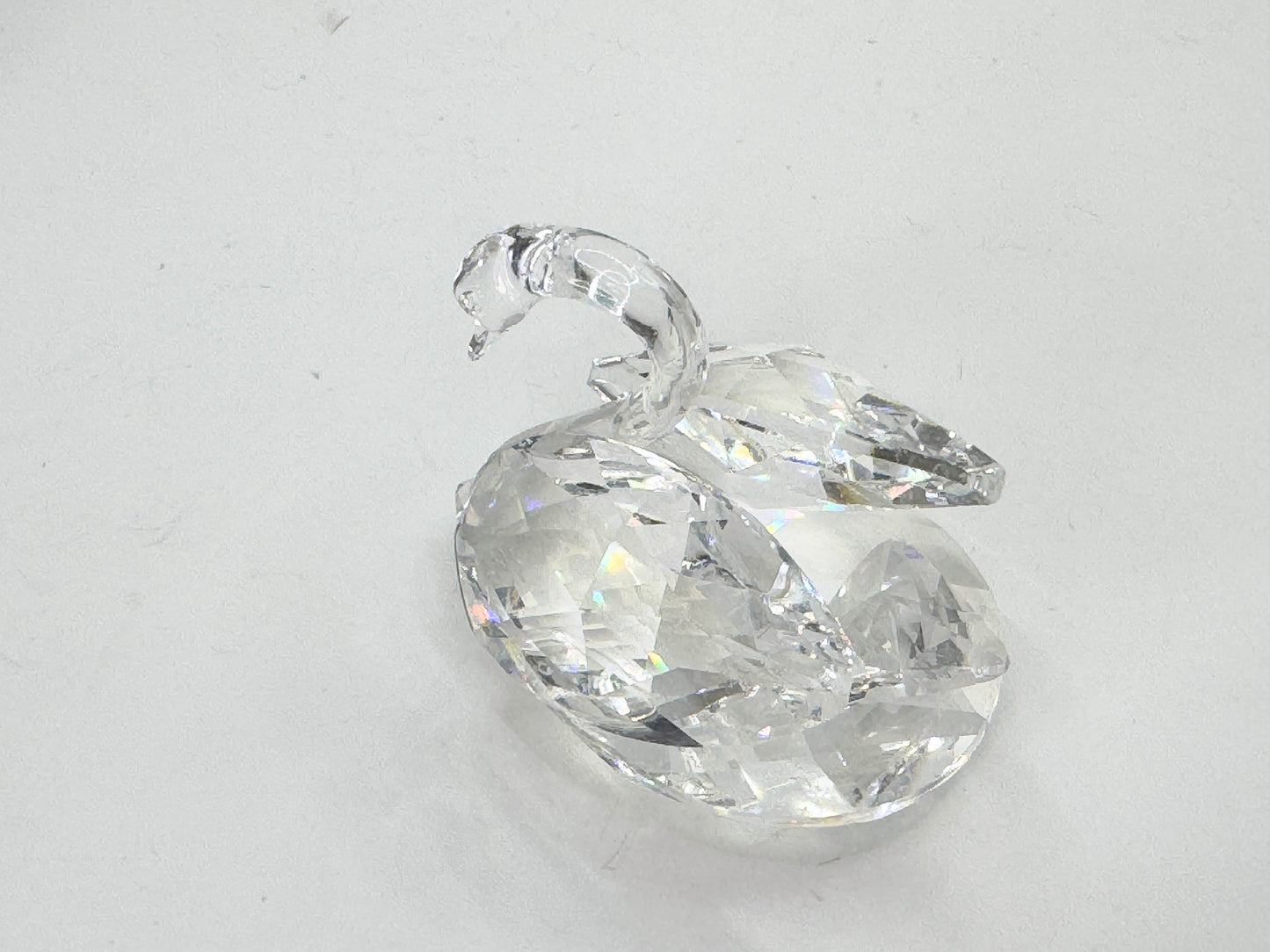 Swarovski Crystal swan figurine, "Beauties of the Lake" 2.0" MIB S236