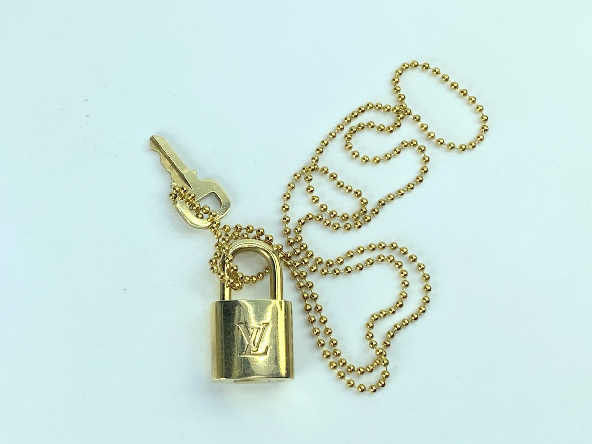 Authentic Louis Vuitton PadLock Lock & Key Brass Gold w/NON-BRAND necklace GS434