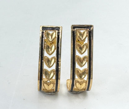 Vintage 14K Gold Hawaiian Black Enamel Cutout Heart Earrings JR1787