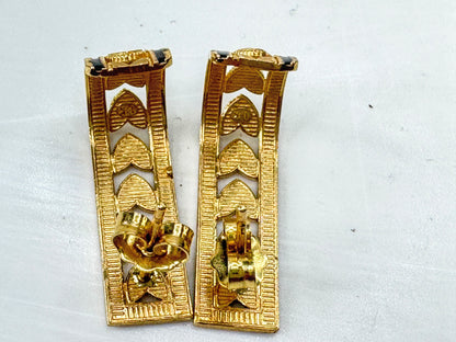 Vintage 14K Gold Hawaiian Black Enamel Cutout Heart Earrings JR1787