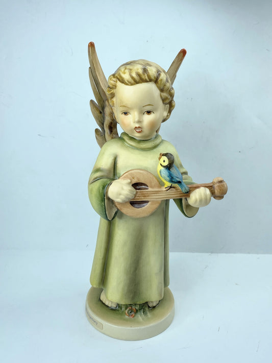 Hummel Festival Harmony #172/0, TMK6, angel in green robe playing mandolin A610