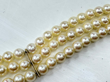 Vintage 14K Yellow Gold Triple Strand Cultured Pearl Bracelet  27.2g 6.75"JR1791