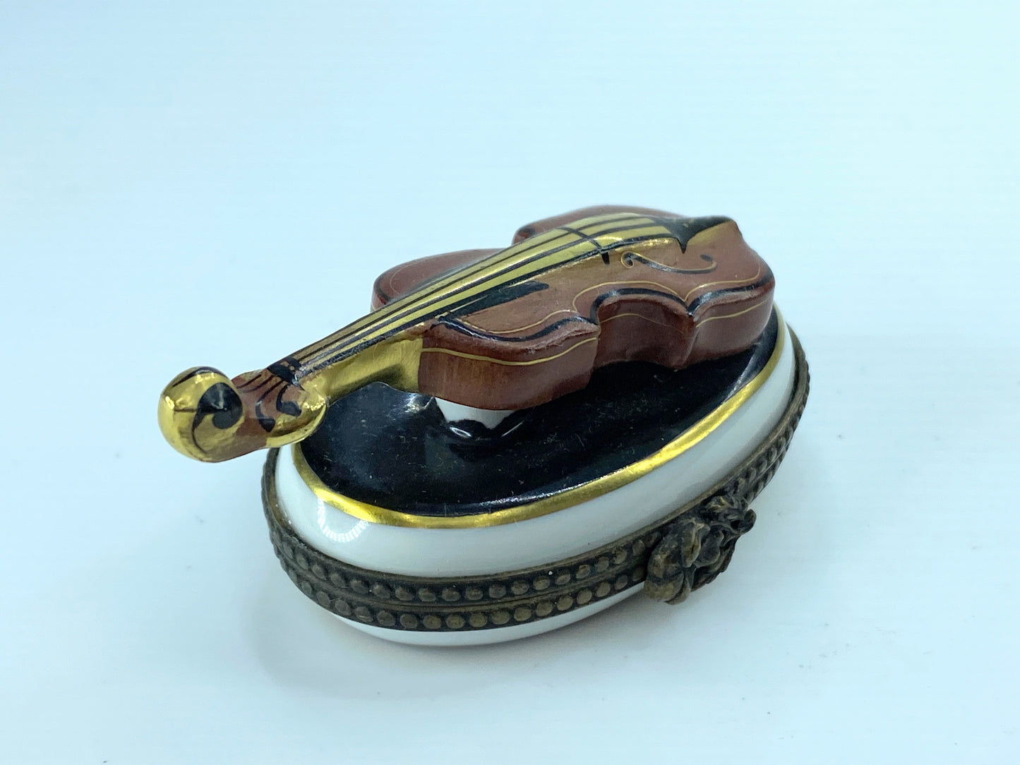 P.V Limoges Peint Main Violin on Black & White Oval trinket A105