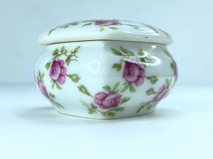 Heart Shaped Limoges porcelain Trinket Box A106