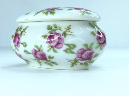 Heart Shaped Limoges porcelain Trinket Box A106