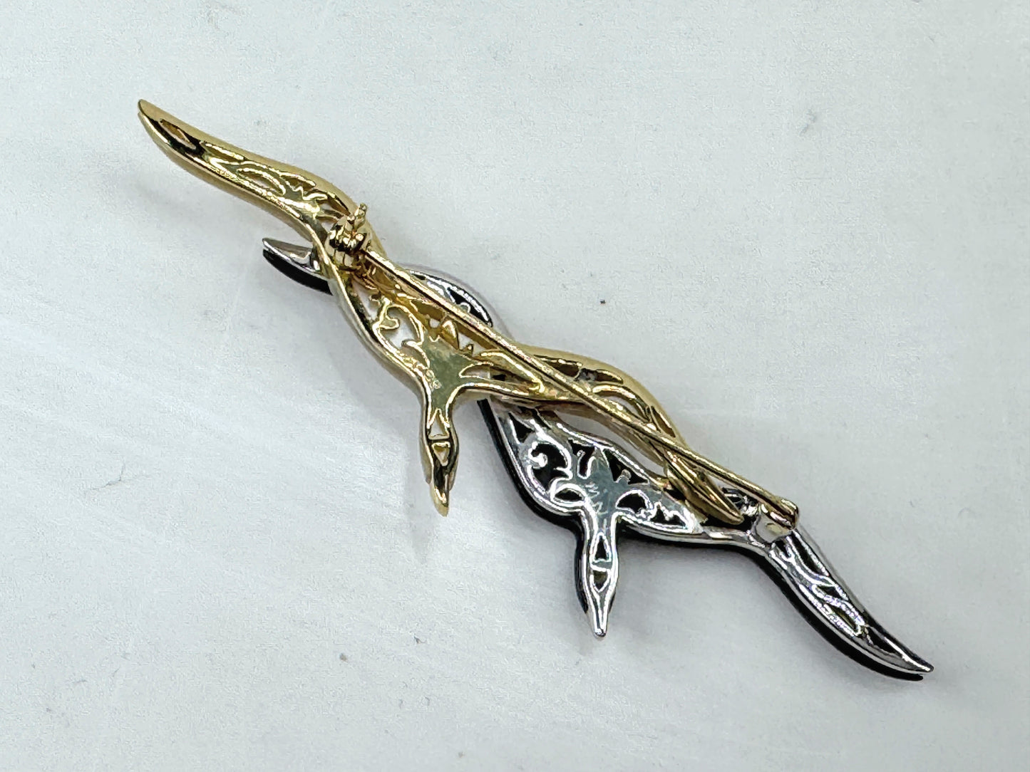Vintage 14K two-tone gold onyx mother-of-pearl seagull pin 3" 10g JR1794