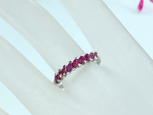 Circa 1950s Platinum 0.70 Ctw Marquise Ruby Anniversary Band 4.9g s7.75 JR9830