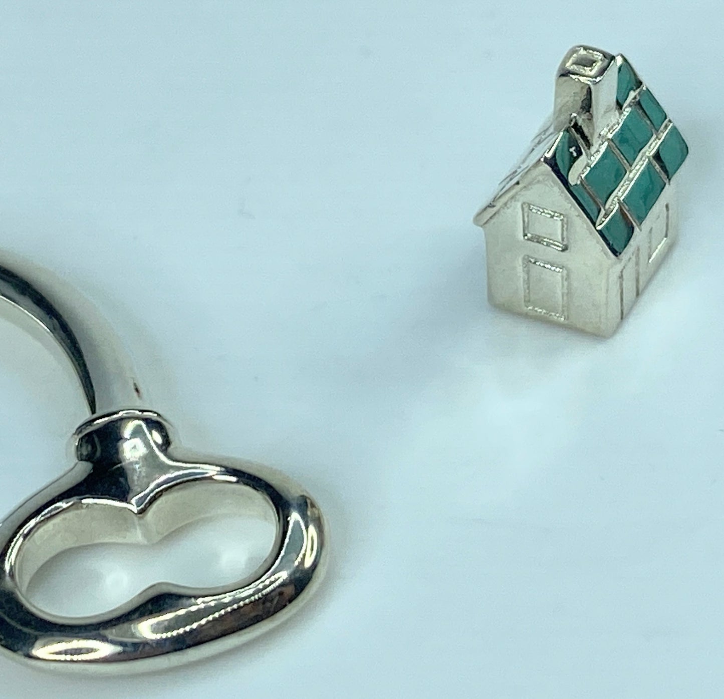 TIFFANY & CO 925 Sterling Silver Home Key Ring in box authentic JR550