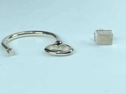 TIFFANY & CO 925 Sterling Silver Home Key Ring in box authentic JR550