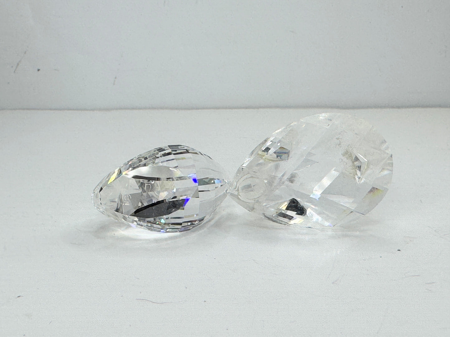 Swarovski Crystal A pair of Swans figurine, MIB S204