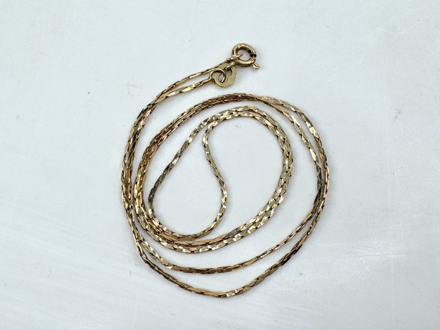 Vintage Italian 14K Gold Diamond-Cut Serpentine Chain Necklace JR1800