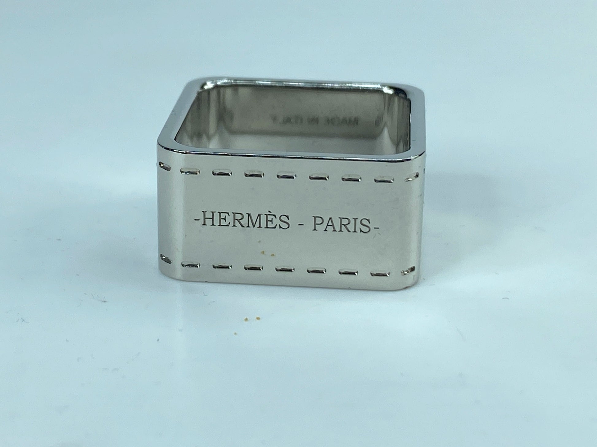 Italy Hermès Bolduc Carriage silver tone square Scarf Ring in pouch GS443