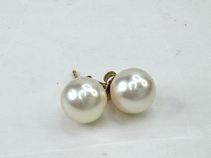 Vintage 14K Gold 9.00 lustrous Akoya Cultured Pearl Earrings JR1801