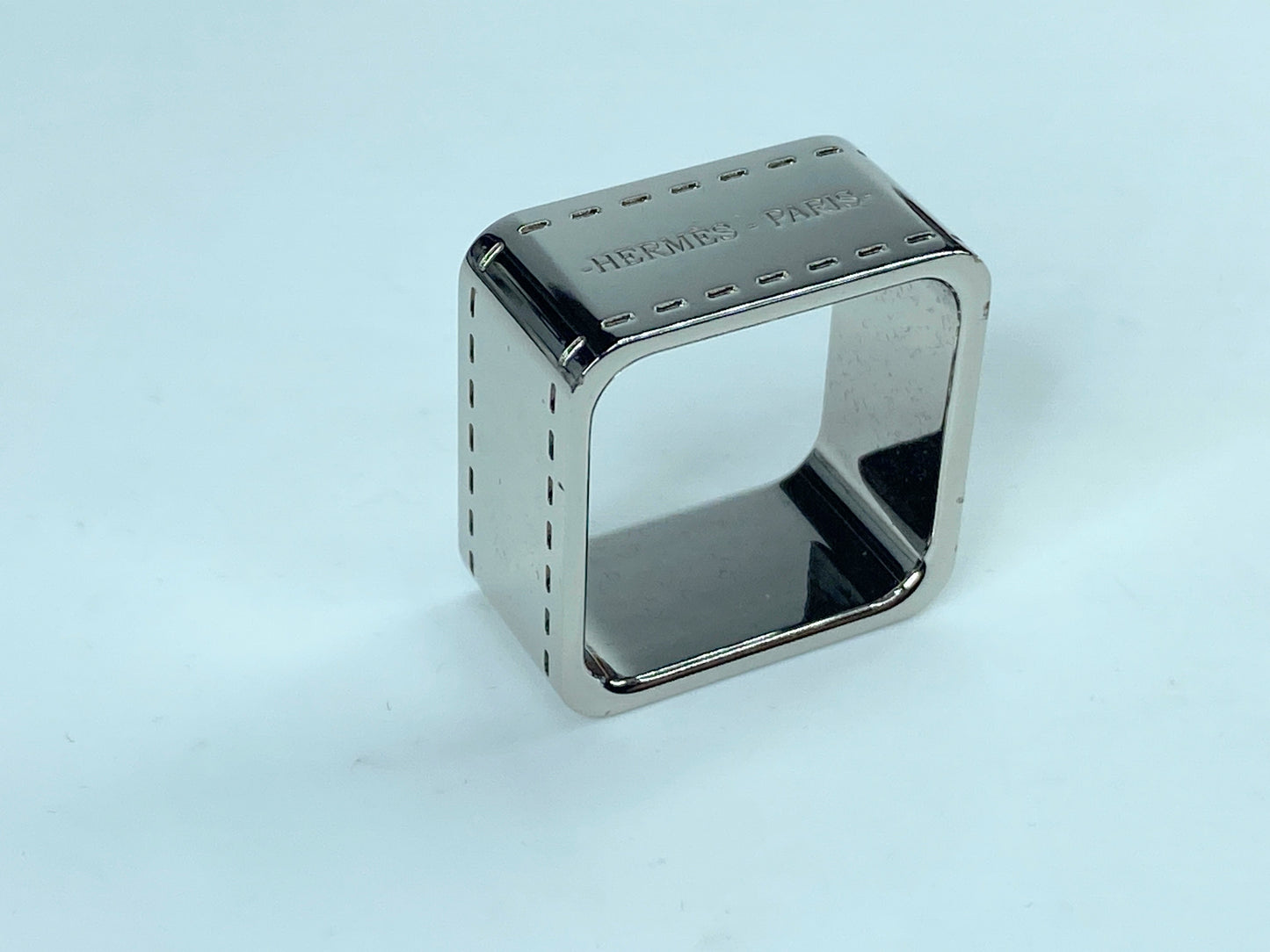 Italy Hermès Bolduc Carriage silver tone square Scarf Ring in pouch GS443