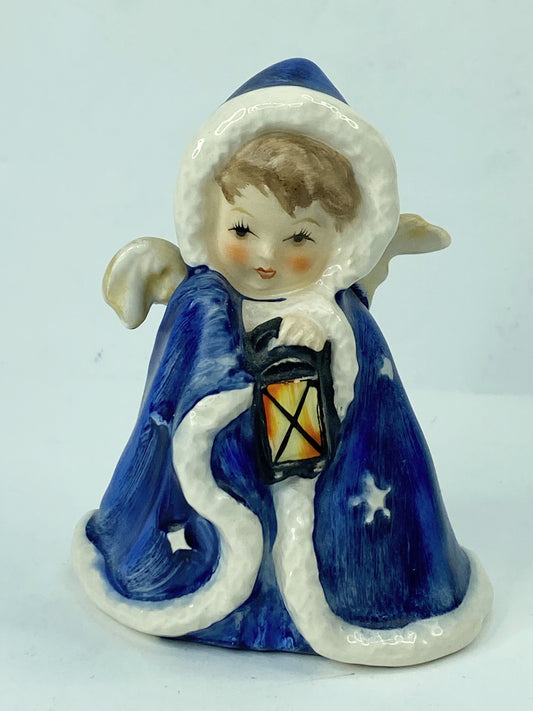 Goebel "Angel with Lantern" 1970 W. Germany Rob #412 A618
