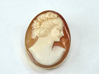 Vintage 14K Gold Carved Shell Cameo Brooch Pendant JR1803