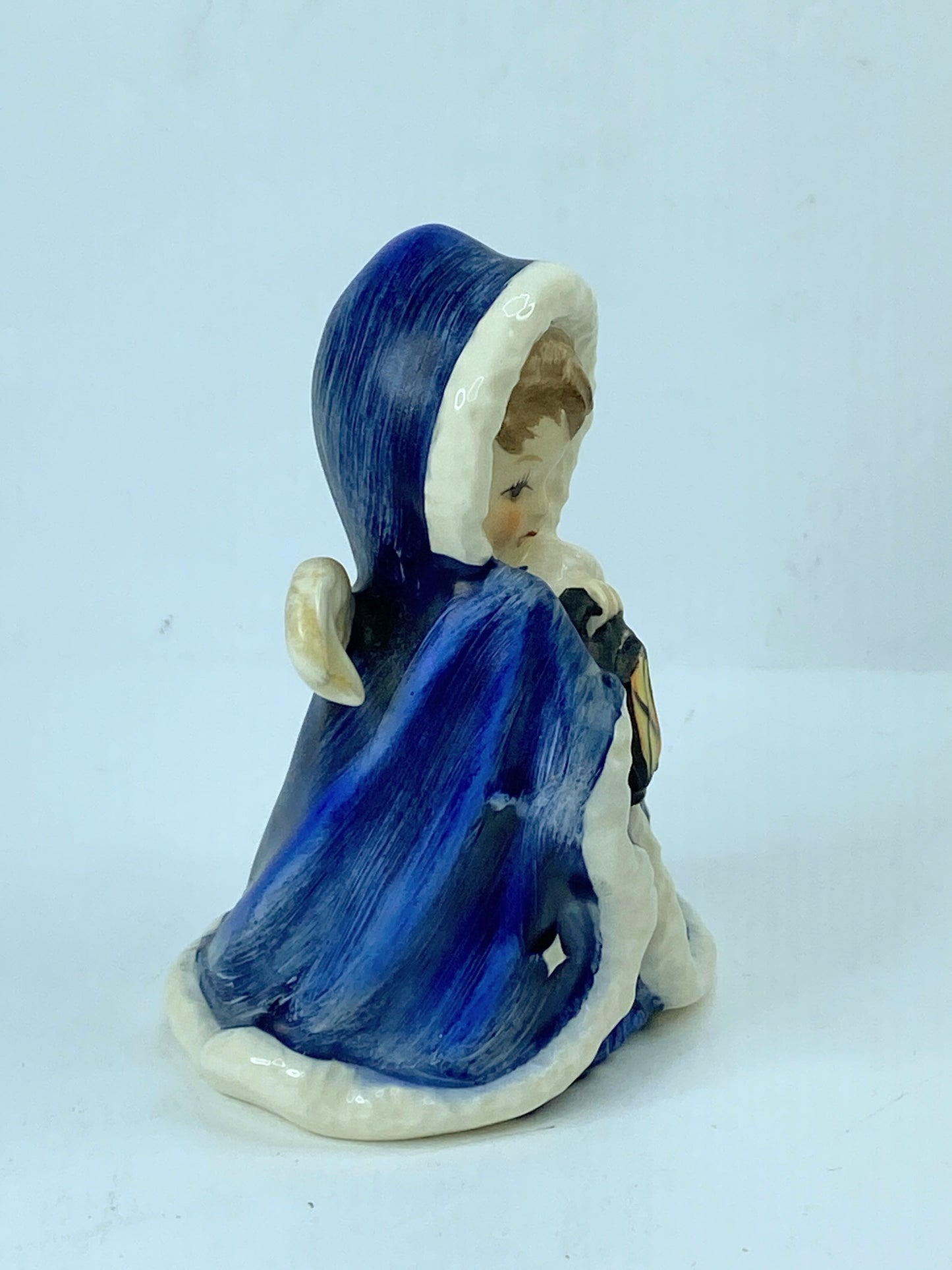 Goebel "Angel with Lantern" 1970 W. Germany Rob #412 A618
