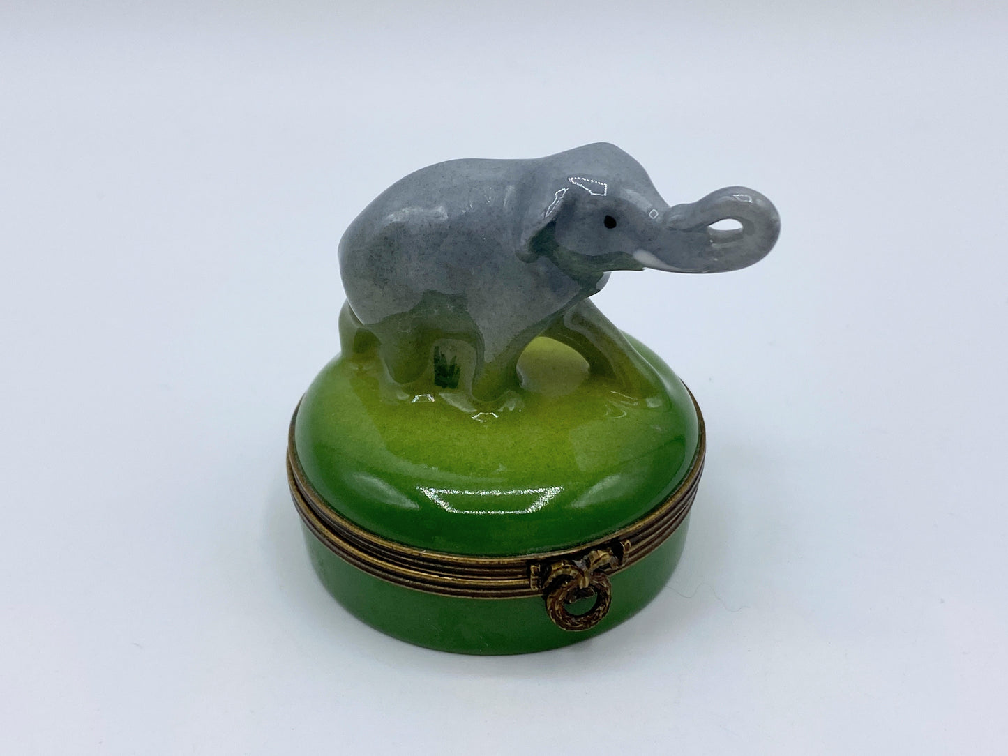 Limoges Castel Elephant Porcelain Trinket Box