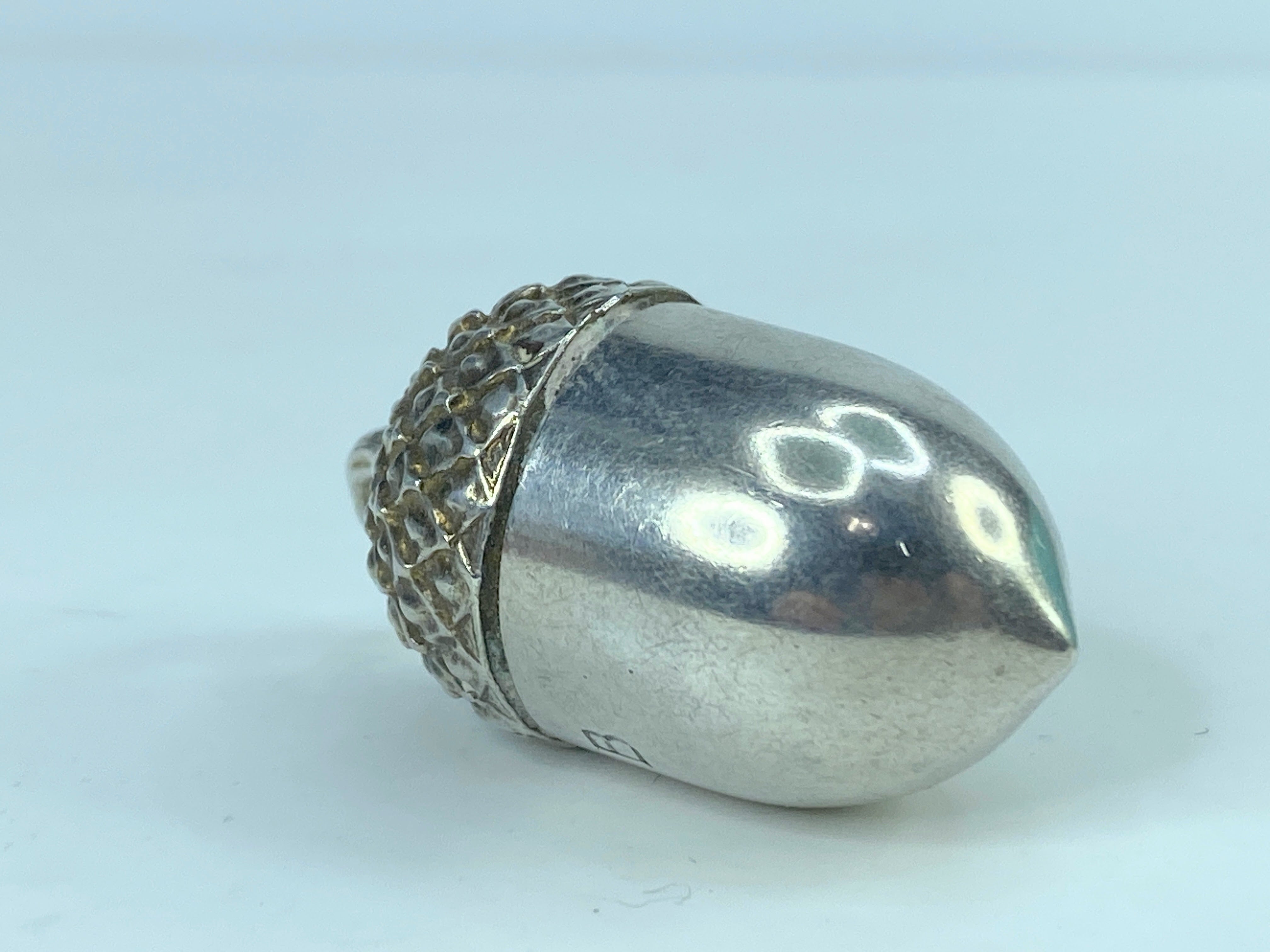 RARE Vintage Tiffany & Co 925 Sterling Silver Acorn Pill Box w