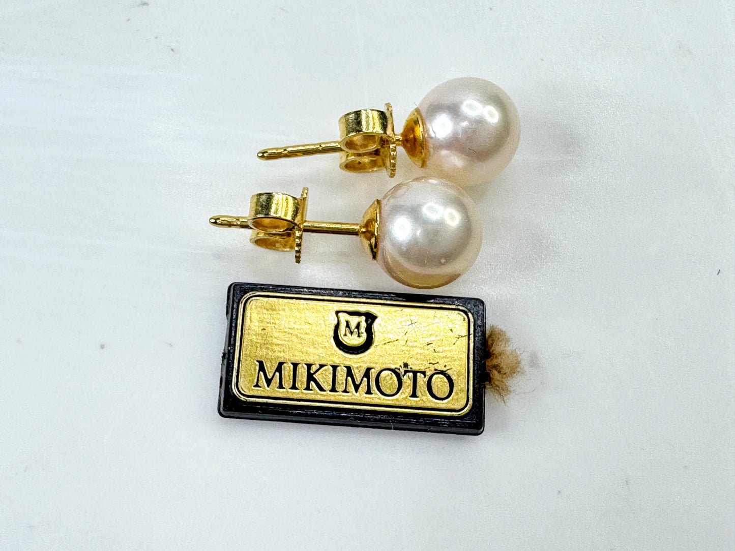 Vintage Mikimoto 18K Gold 7.25mm Akoya Pearl Stud Earrings JR1808