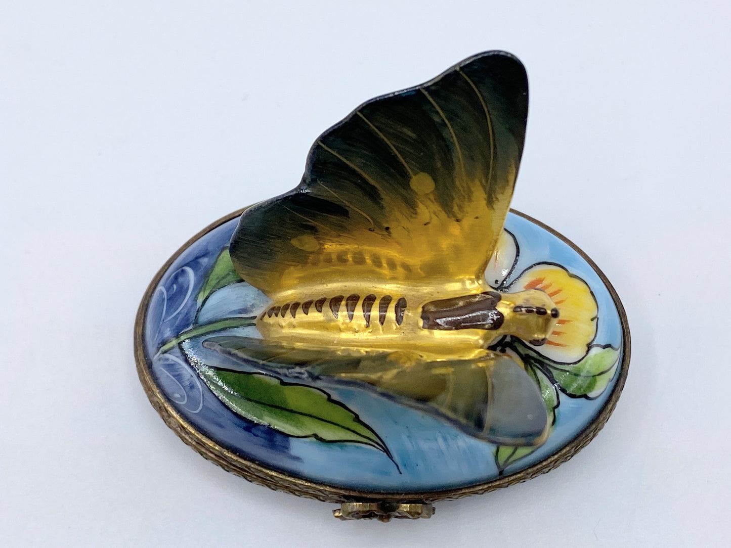 Rare Limoges France Hand Painted Butterfly Trinket  2 1/4" x 1 5.8" x 2"